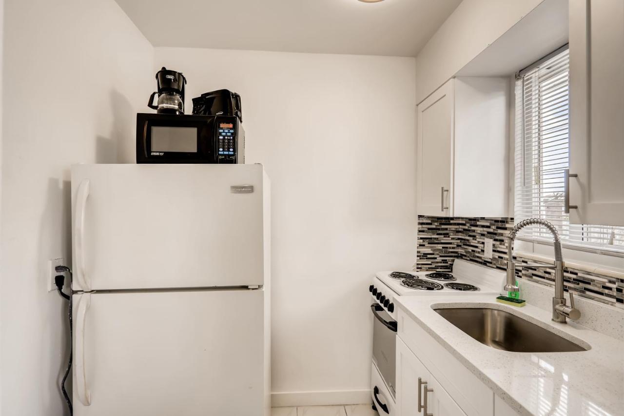 Coral Sands Huge Studio W/ 2 Queen Beds! West Palm Beach Zewnętrze zdjęcie